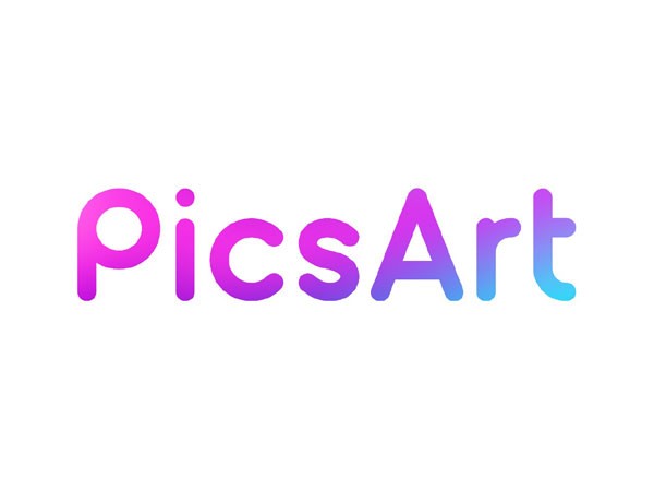 PicsArt Logo